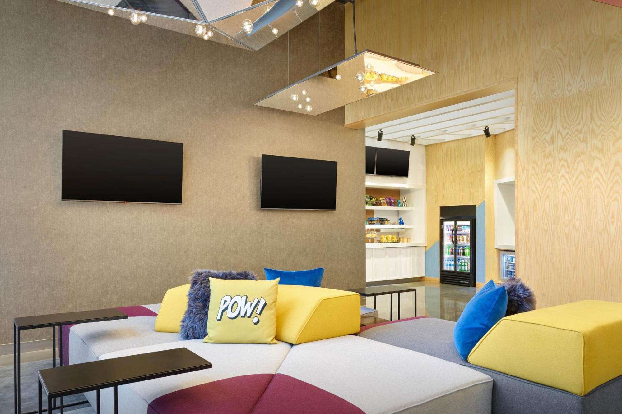 Aloft Portland Downtown Waterfront Me Hotel Exterior photo